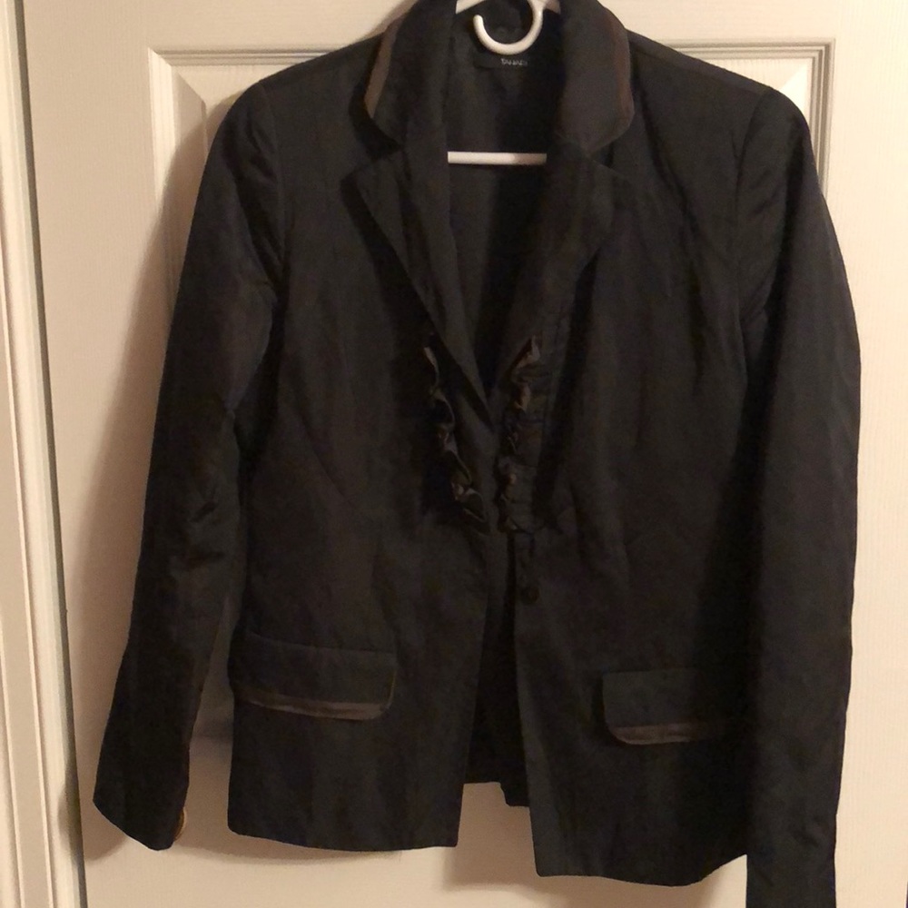 Tahari jacket with ruffle detail